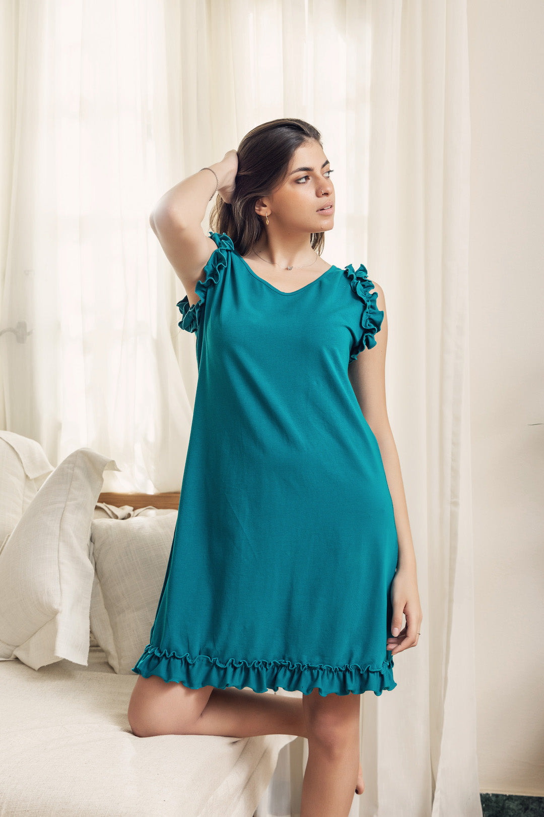 Genzary Sleeveless Nightshirt with Ruffles