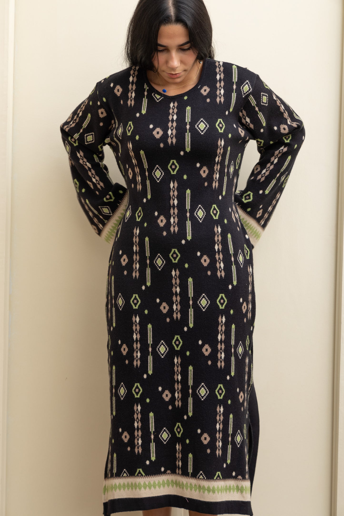 Black Effortless Knit Maxi Dress – Style with Every Step