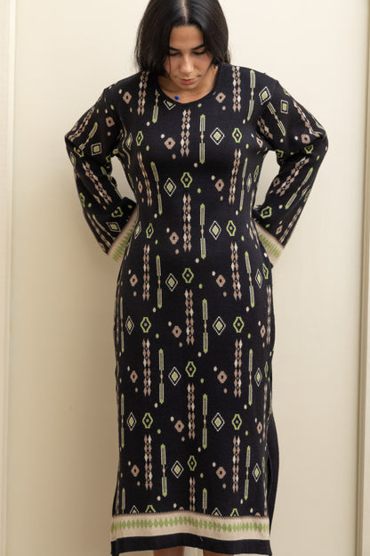 Black Effortless Knit Maxi Dress – Style with Every Step